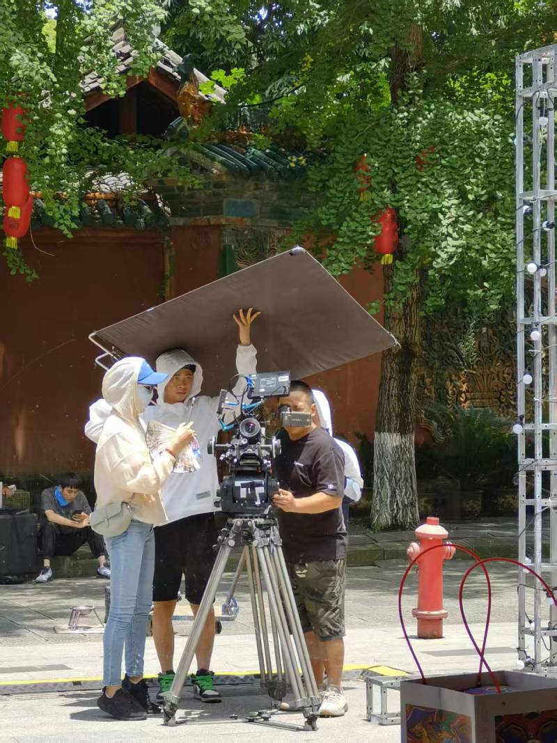 老城区TVC拍摄公司：资深团队坐镇，打造现象级广告作品的幕后推手