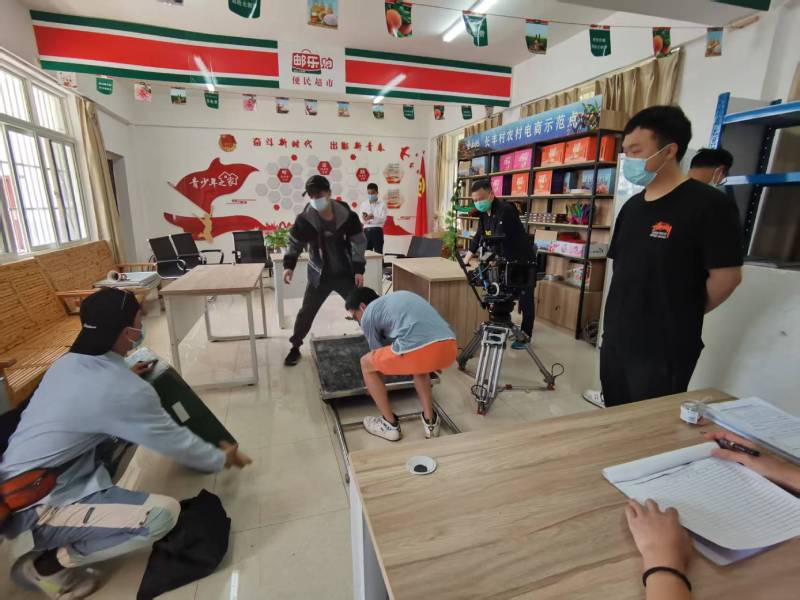 追星女孩心理学分析报告：老城区广告片拍摄公司揭秘饭圈应援式传播逻辑